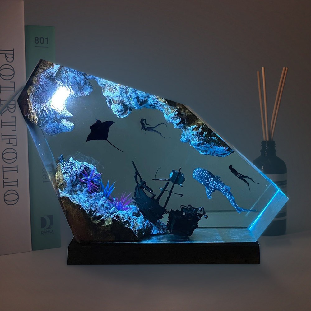 海洋樹脂木工アート発光デザインジンベエザメマンタダイバークリ - Resin Art Design For Wedding のレビューと価格