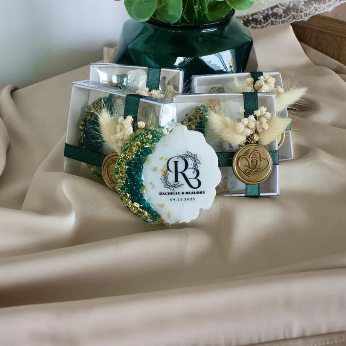 パーソナライズされたウェディングエポキシマグネットギフト、エ - Resin Art Design For Wedding のレビューと価格